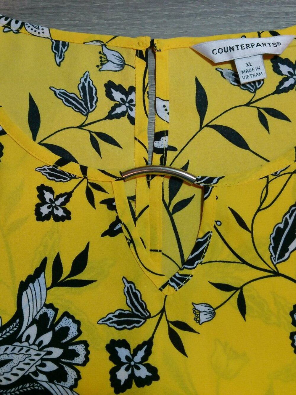 Counterparts women's yellow flutter sleeve blouse Size XL (J) - Picture 8 of 11